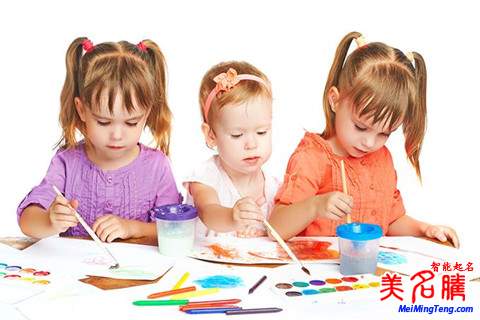 談?wù)剬殞毱鹈睦戏椒ê托侣窂? /></a>今天我們來談?wù)剬殞毱鹈睦戏椒ê托侣窂?。起名如要追述它的歷史，可能已不能追到最初的來源了。中華文化博大精深，就寶寶起名這個“小事”來說，也有自己的文化了。說起寶寶起名，很多人都可能眉飛色舞，道理很多。...</div>
			         <span id="ctl00_ContentPlaceHolder1_subjectList_dgNews_ctl03_Label1" style="color:Green;font-size:10pt;">2017/6/4 13:57:38</span>
			        <div style="height:5px; font-size:5px"> </div>
			        <hr width="99%" style="text-align:center; border-style:dotted; border-width:0px; height:1px;" />
			        <div style="height:5px; font-size:5px"> </div>
			    </div>
		        </td>
	</tr><tr style="border-width:0px;">
		<td valign="top">
		        <div style="padding-left:3px; padding-right:3px;line-height:180%">
			         <h3 style="padding:0px;margin:0px;display:inline;"><a id="ctl00_ContentPlaceHolder1_subjectList_dgNews_ctl04_HyperLink1" class="headline" href="/subject/qimingdaquan/s.aspx?newsid=6705" target="_blank">寶寶起名評價方略</a></h3>
			        
			          <span style="color:Red;font-size:8pt;"></span>
			        <br />
			        <div style="padding-top:1px; width:95%; padding-left:8px; line-height:180%;color:#2f2f2f;font-size:14px;" ><a href=